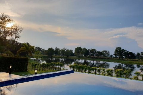 Casa de 4 dormitorios en Hua Hin, Tailandia № 181000 - foto 14