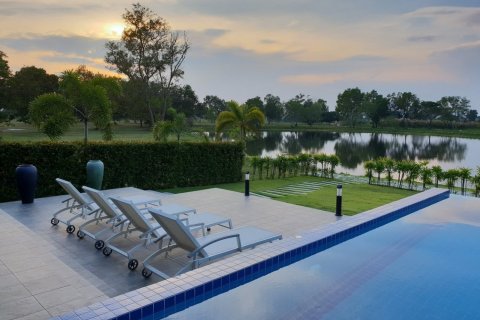 Casa de 4 dormitorios en Hua Hin, Tailandia № 181000 - foto 4