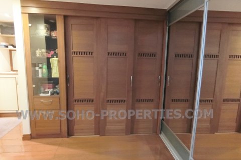 Eigentumswohnung in Bangkok, Thailand, 3 Schlafzimmer  № 143911 - Foto 16