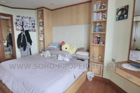 Eigentumswohnung in Bangkok, Thailand, 3 Schlafzimmer  № 143911 - Foto 12
