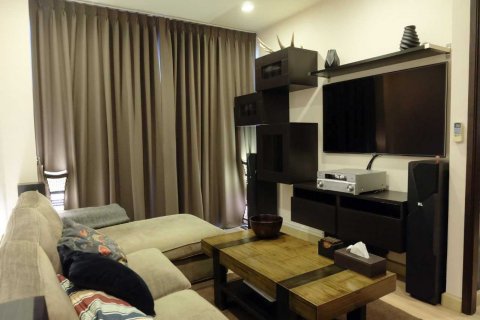 Condominio de 2 dormitorios en Phra Khanong, Bangkok, Tailandia № 143913