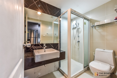 Condominio de 1 dormitorio en Bangkok, Tailandia № 184723 - foto 2