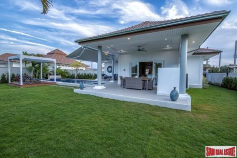 Casa de 3 dormitorios en Hua Hin, Tailandia № 193849 - foto 4