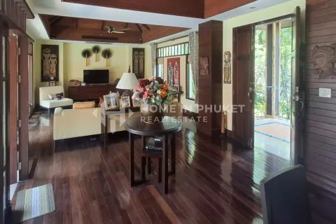 Casa de 3 dormitorios en Phuket, Tailandia № 209589 - foto 4