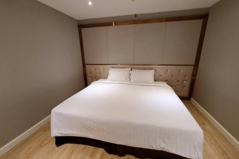 Condominio de 4 dormitorios en Bangkok, Tailandia № 173016 - foto 9