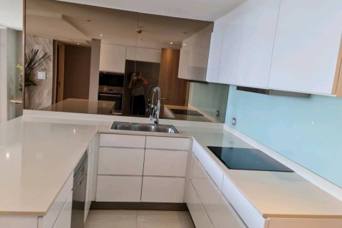Condominio de 4 dormitorios en Bangkok, Tailandia № 173016 - foto 6