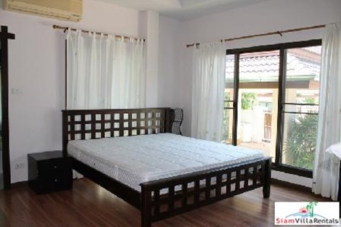 Chalet de 3 dormitorios en Hua Hin, Tailandia № 202487 - foto 3