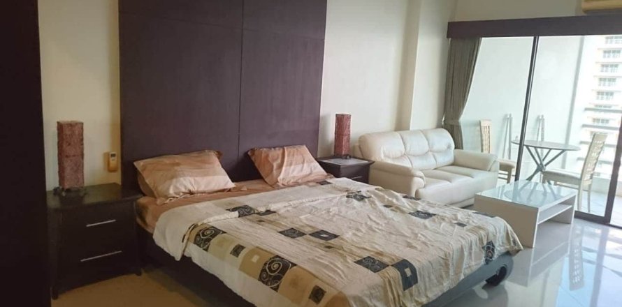 Estudio en el condominio en Pattaya, Tailandia № 205356