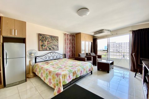 Estudio en el condominio en Pattaya, Tailandia № 205354 - foto 2
