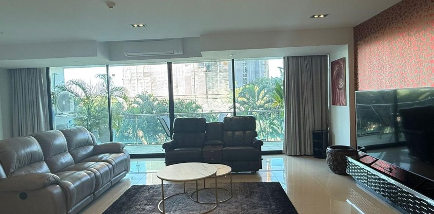 Квартира в Паттайе, Таиланд с 2 комнатами  № 155542