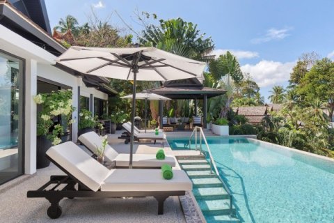 Chalet de 5 dormitorios en Surin Beach, Tailandia № 191211 - foto 7