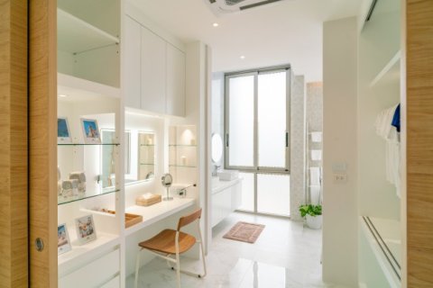 Chalet de 3 dormitorios en Phuket, Tailandia № 191205 - foto 13