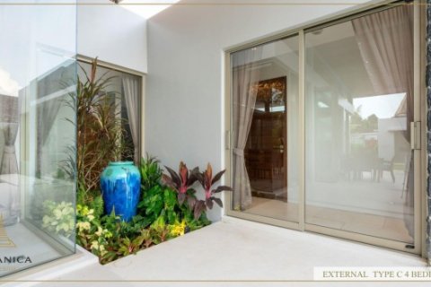 Chalet de 4 dormitorios en Layan Beach, Tailandia № 191207 - foto 2