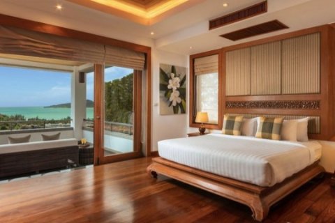 Chalet de 5 dormitorios en Surin Beach, Tailandia № 191210 - foto 11