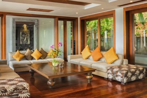 Chalet de 5 dormitorios en Surin Beach, Tailandia № 191210 - foto 3