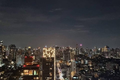 Condominio de 3 dormitorios en Bangkok, Tailandia № 175562 - foto 16