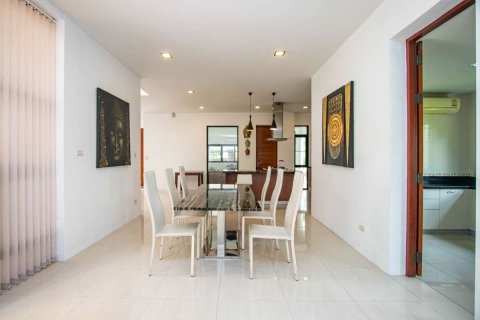 Chalet de 3 dormitorios en Chiang Mai, Tailandia № 175566 - foto 10