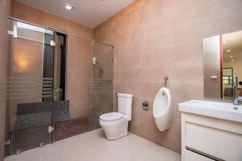 Chalet de 3 dormitorios en Chiang Mai, Tailandia № 175566 - foto 13