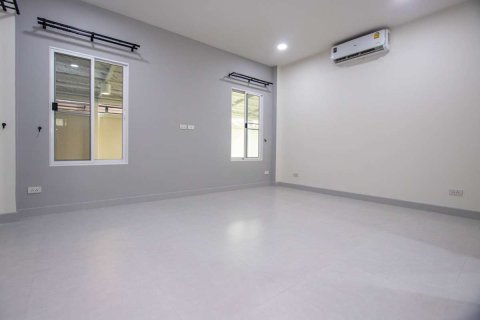 Casa de 3 dormitorios en Chiang Mai, Tailandia № 175567 - foto 13
