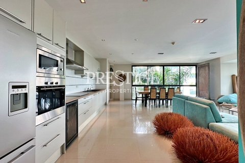Condo à Pattaya, Thaïlande, 2 chambres  № 198587 - photo 7