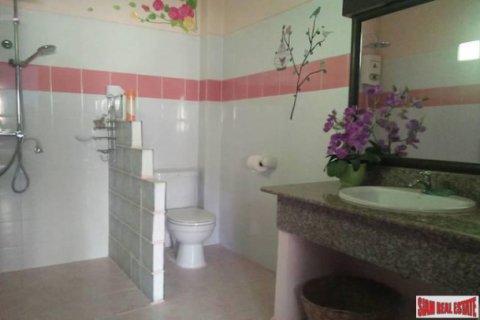Casa de 3 dormitorios en Krabi, Tailandia № 193887 - foto 5