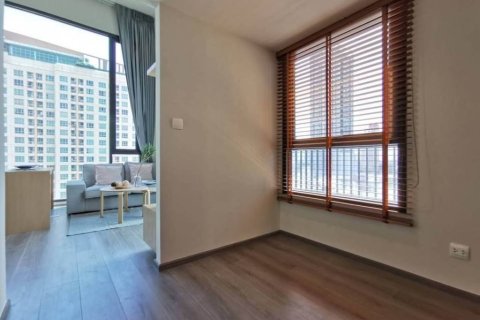Condominio de 1 dormitorio en Bangkok, Tailandia № 172958 - foto 10