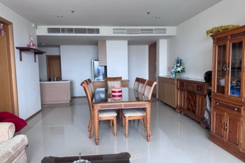 Condominio de 2 dormitorios en Bangkok, Tailandia № 172957 - foto 2