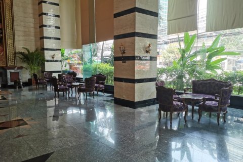 Condominio de 2 dormitorios en Bangkok, Tailandia № 66060 - foto 18