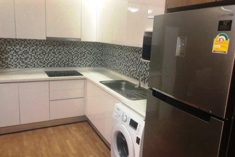 Condominio de 3 dormitorios en Bangkok, Tailandia № 66055 - foto 10
