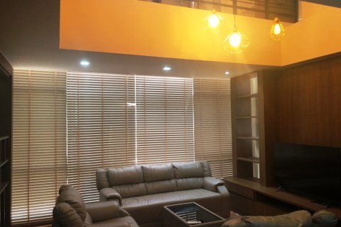 Condominio de 3 dormitorios en Bangkok, Tailandia № 66055 - foto 9