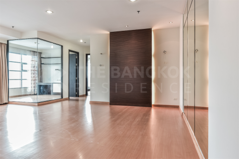 Condominio de 3 dormitorios en Bangkok, Tailandia № 187285 - foto 7