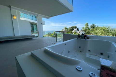 Apartamento de 2 habitaciones en Pattaya, Tailandia № 134152 - foto 5