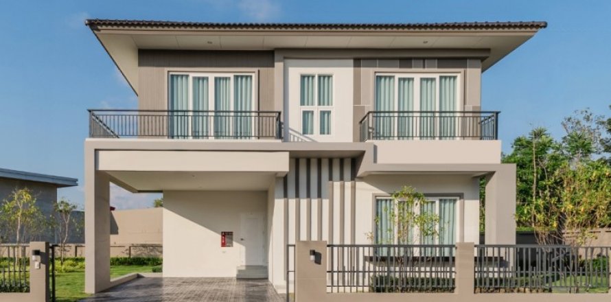 Casa de 4 dormitorios en Rayong, Tailandia № 135340