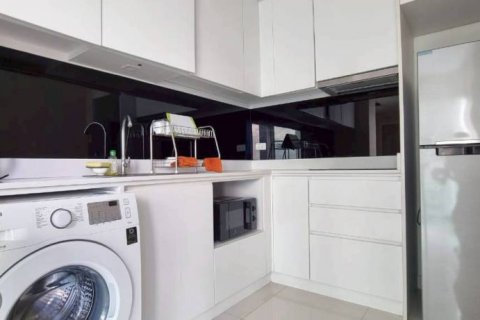 Condominio de 1 dormitorio en Pattaya, Tailandia № 135344 - foto 5
