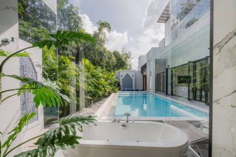 Chalet de 5 dormitorios en Phuket, Tailandia № 135342 - foto 6