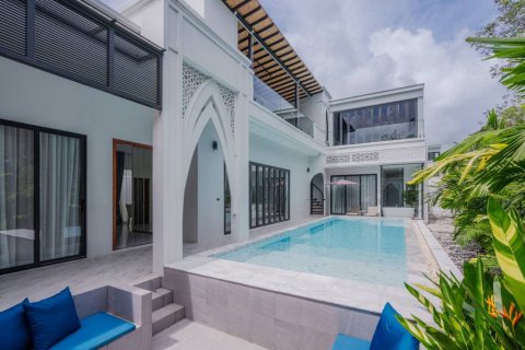 Villa à Phuket, Thaïlande 5 chambres № 135342