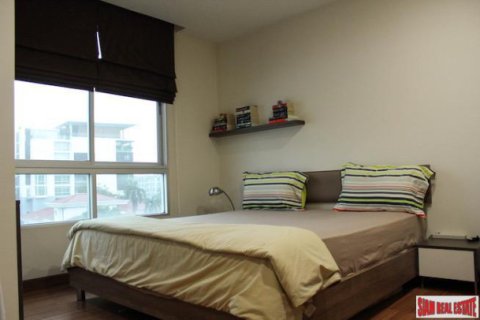 Apartamento de 1 dormitorio en Bangkok, Tailandia № 202702 - foto 2