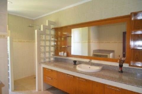 Apartamento de 3 dormitorios en Ko Lanta Yai, Tailandia № 202708 - foto 4