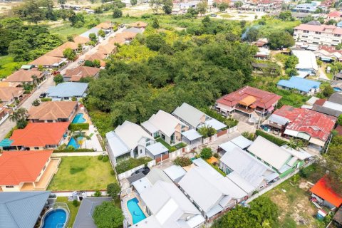 Casa de 3 dormitorios en Pattaya, Tailandia № 152478 - foto 8