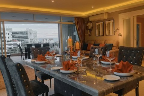 Condominio de 3 dormitorios en Pattaya, Tailandia № 152474 - foto 8