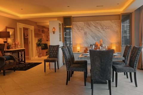 Condominio de 3 dormitorios en Pattaya, Tailandia № 152474 - foto 4