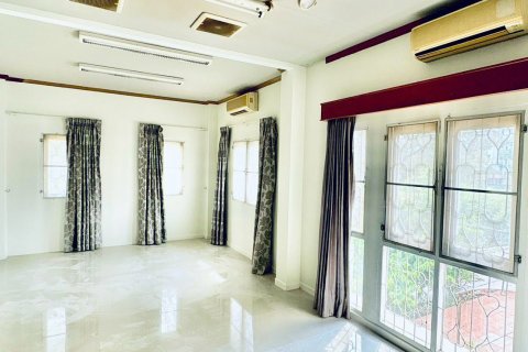 Haus in Pattaya, Thailand 4 Schlafzimmer № 152480 - Foto 13