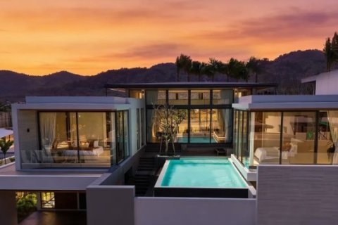 Villa in Phuket, Thailand 3 bedrooms № 191088