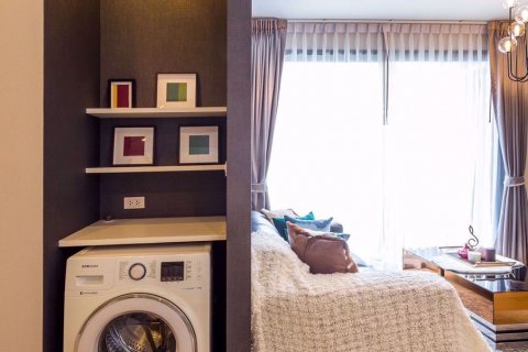 Condominio de 2 dormitorios en Watthana, Bangkok, Tailandia № 48041 - foto 9
