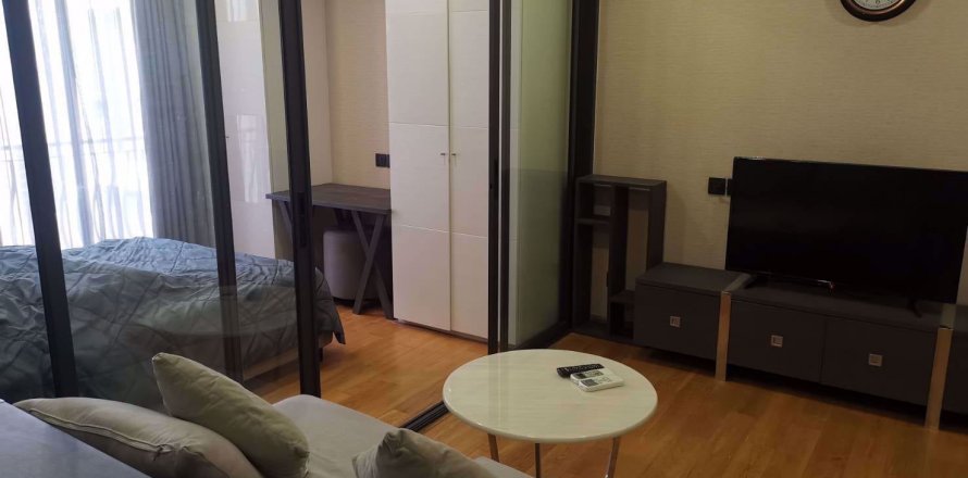 Condominio de 1 dormitorio en Pathum Wan, Bangkok, Tailandia № 48047