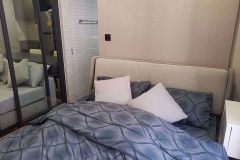 Condominio de 1 dormitorio en Pathum Wan, Bangkok, Tailandia № 48047 - foto 3