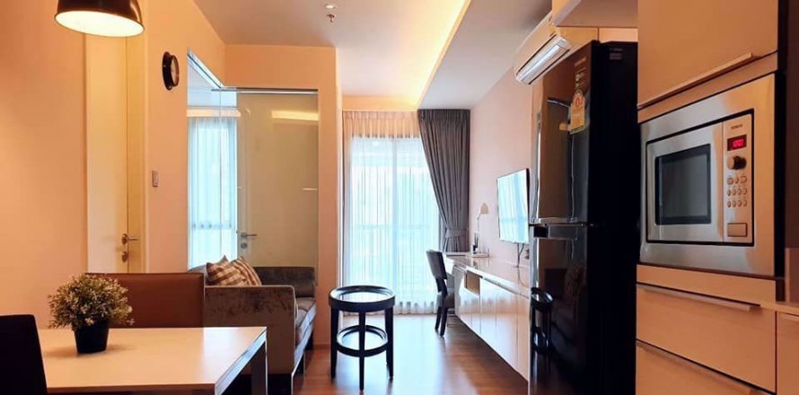 Condominio de 1 dormitorio en Watthana, Bangkok, Tailandia № 48045