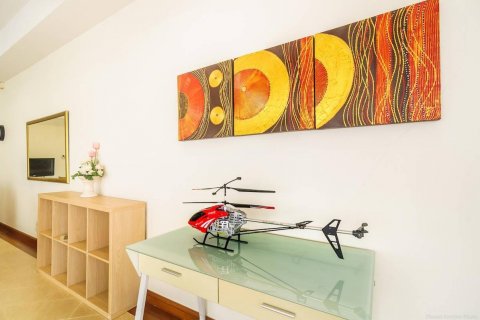 Casa de 4 dormitorios en Bang Tao, Tailandia № 3315 - foto 12