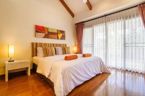 Casa de 4 dormitorios en Bang Tao, Tailandia № 3315 - foto 25