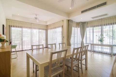 Casa de 4 dormitorios en Bang Tao, Tailandia № 3315 - foto 13